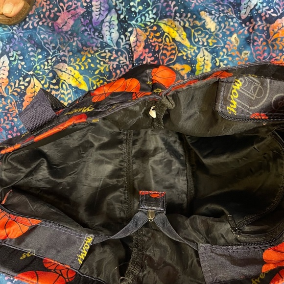 Large Satin Basketball shoulder bag - Picture 4 of 7